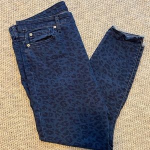 GAP High waist animal print leggings.